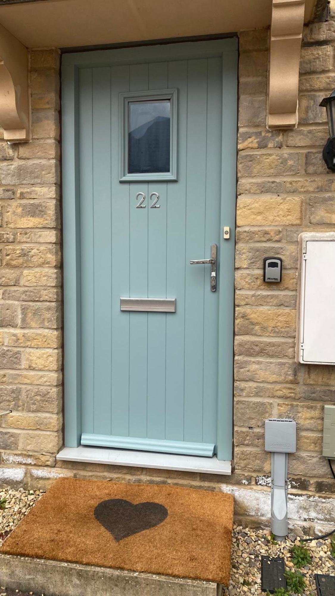 Modern Town House In Cotswolds - 3 Double Bedrooms Witney Exterior foto